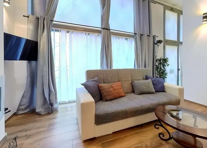 Relais Romagnosi Апартаменты *